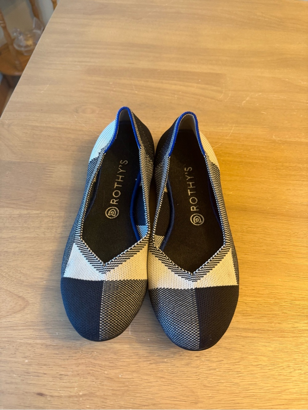 Rothy's Captoe Buffalo Plaid Slip On Flats Size 10 Black White Casual Retired